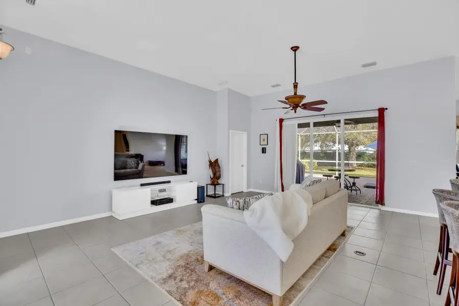 240 SW Champagne Ct Court Sw, Vero Beach, FL 32968 - #3