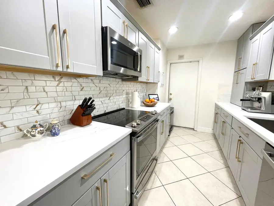 15780 N 99th St Street N #15780, The Acreage, FL 33412 - #3