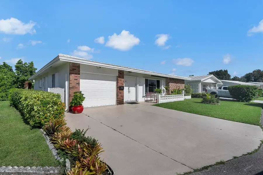 7204 NW 71st Avenue, Tamarac, FL 33321 - #2
