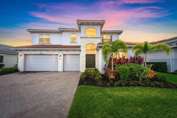 12115 Waterstone Circle, Palm Beach Gardens, FL 33412
