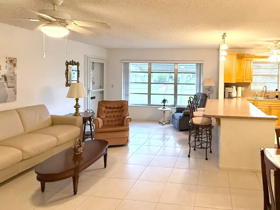 200 Pine Point Drive #B, Boynton Beach, FL 33435 - #2