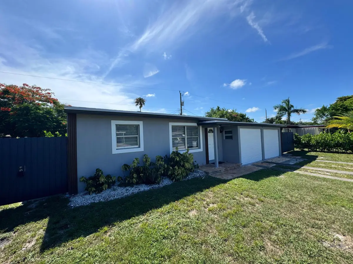 2865 NE 13th Avenue, Pompano Beach, FL 33064 - #1