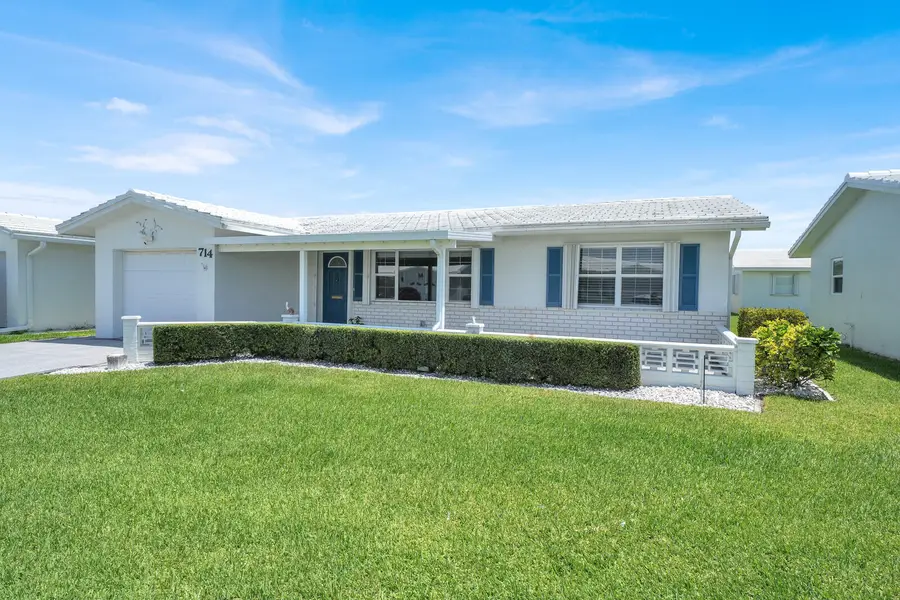 714 SW 16th Street, Boynton Beach, FL 33426 - #3