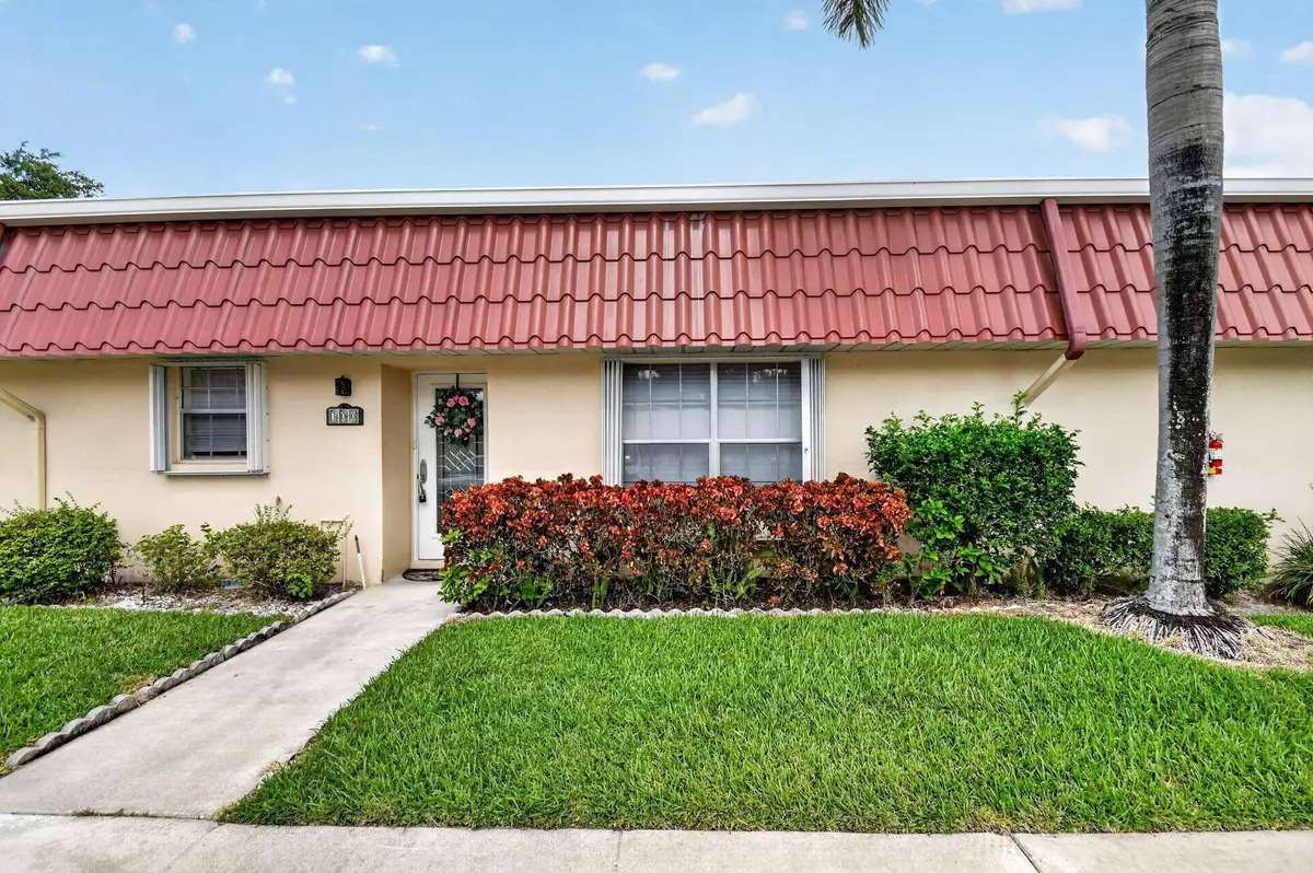 300 Cape Cod Circle, Lake Worth, FL 33467 - #1
