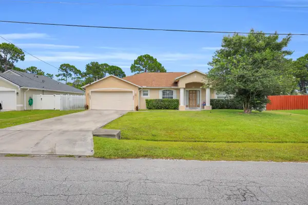 663 NW North Macedo Boulevard, Port St Lucie, FL 34983