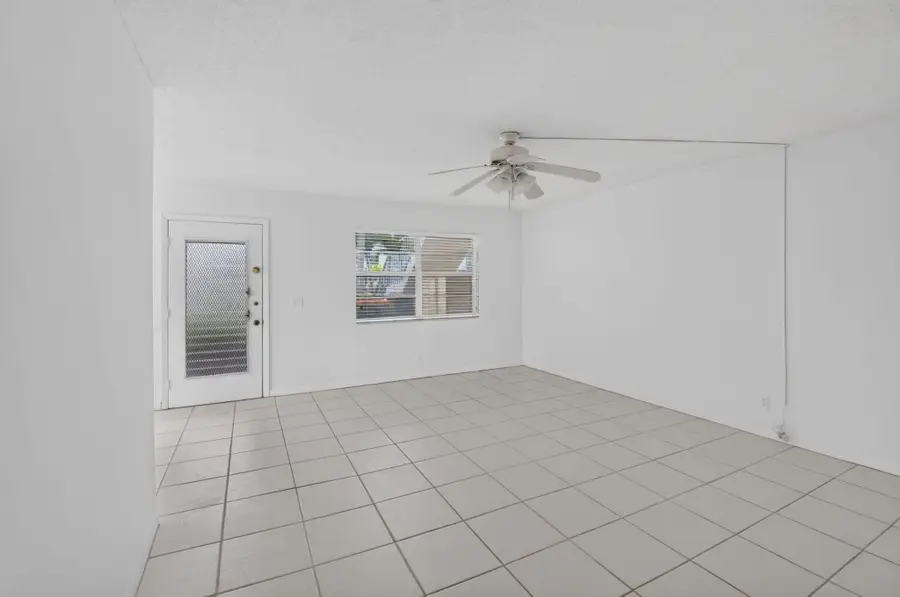 200 Normandy E #200, Delray Beach, FL 33484 - #2