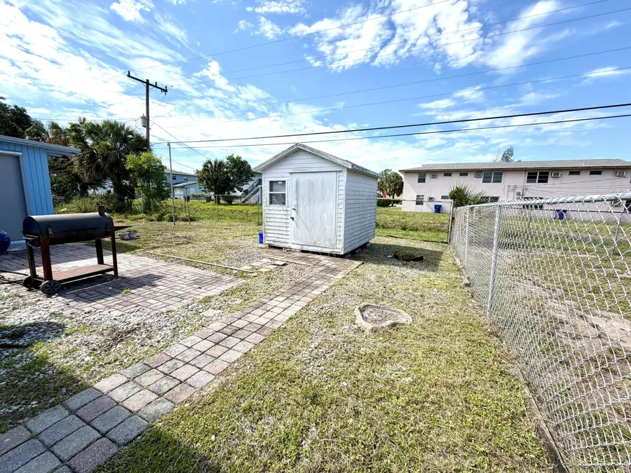 1117 W 23rd Street, Riviera Beach, FL 33404 - #3