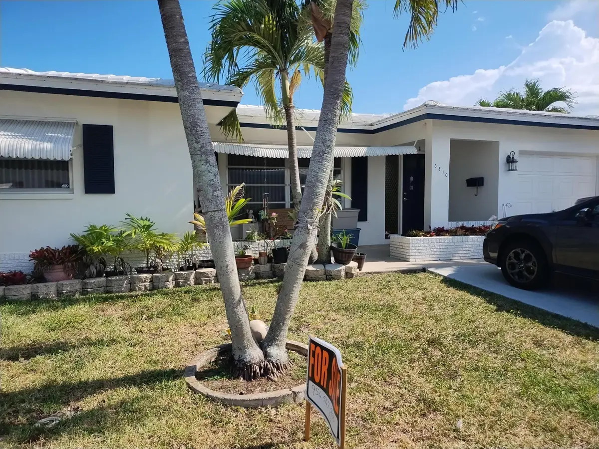 6810 NW 75th Street, Tamarac, FL 33321 - #1