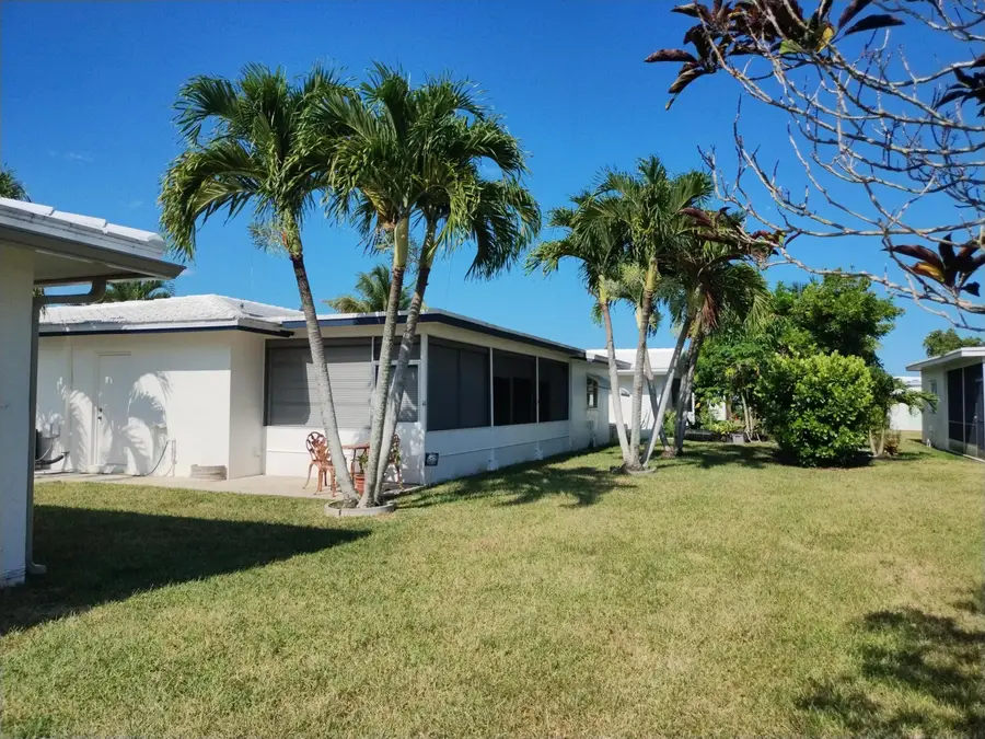 6810 NW 75th Street, Tamarac, FL 33321 - #2