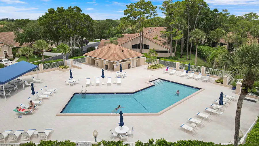 1107 Duncan Circle #102, Palm Beach Gardens, FL 33418 - #2