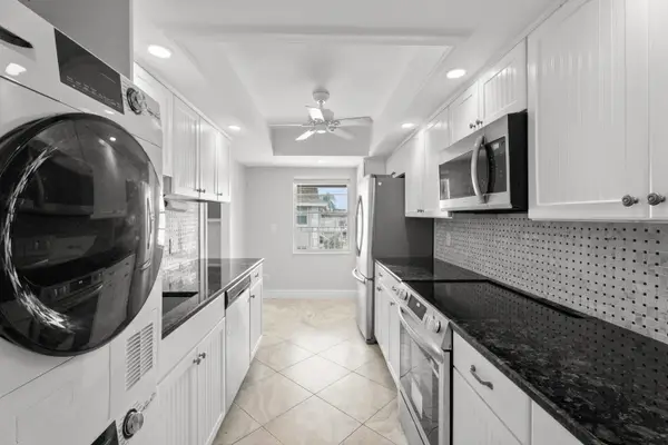 1166 6th Avenue #A6, Vero Beach, FL 32960