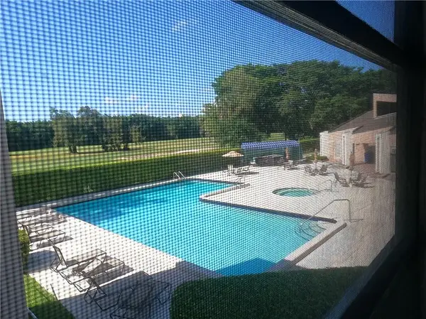 8390 Sands Point Boulevard #F206, Tamarac, FL 33321