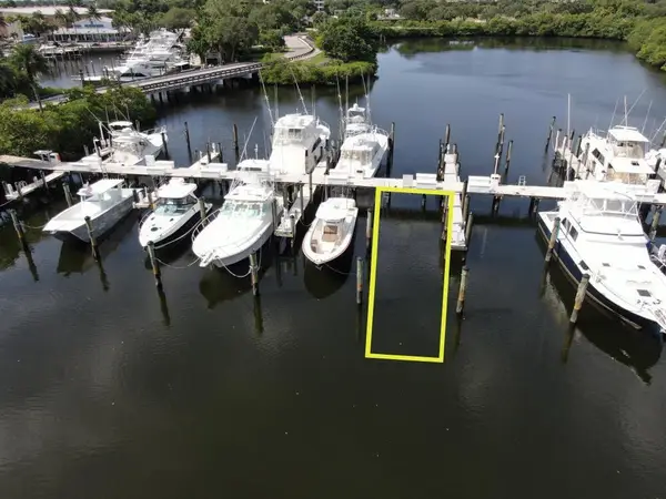 3232 Casseekey Island Road, Jupiter, FL 33477