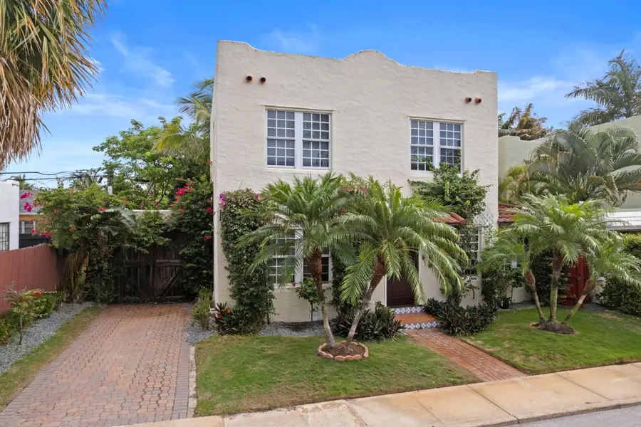 217 Lytton Court, West Palm Beach, FL 33405 - #2