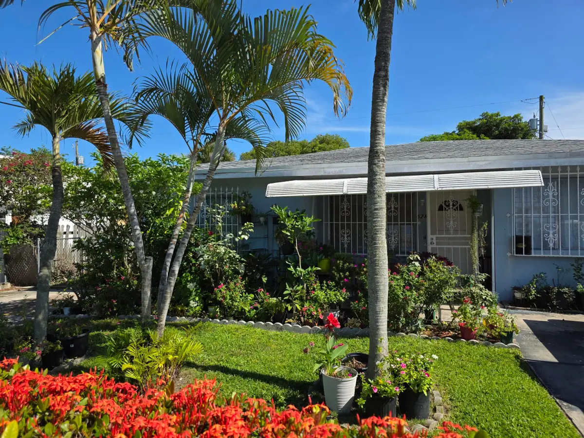 528 49th Street, West Palm Beach, FL 33407 - #1