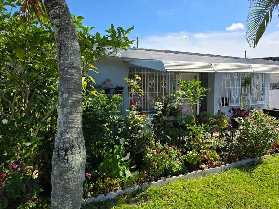 528 49th Street, West Palm Beach, FL 33407 - #2