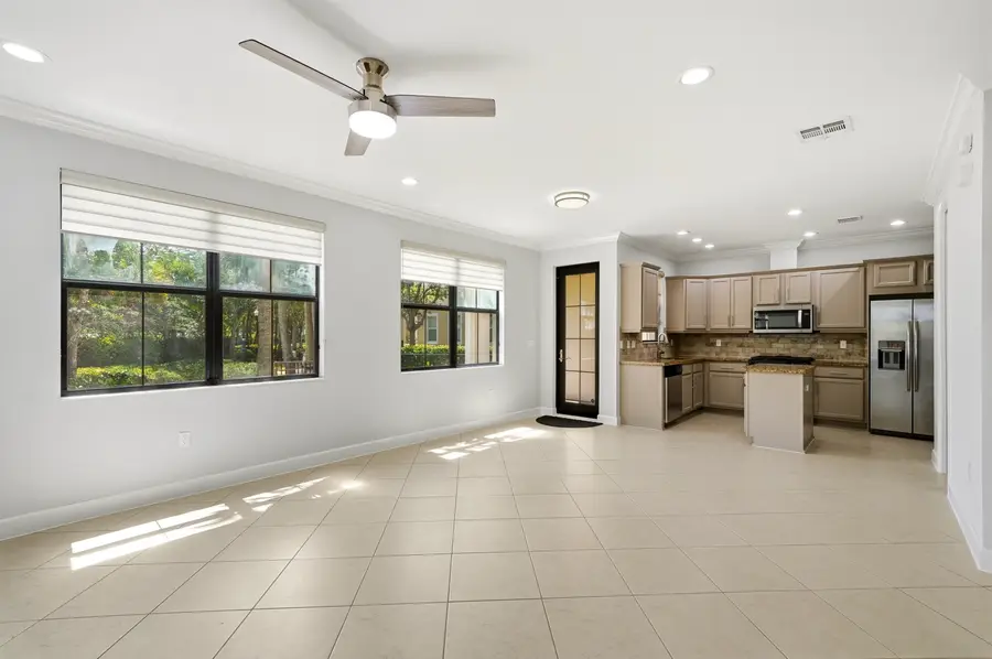 3390 NW 125th Avenue, Sunrise, FL 33323 - #3