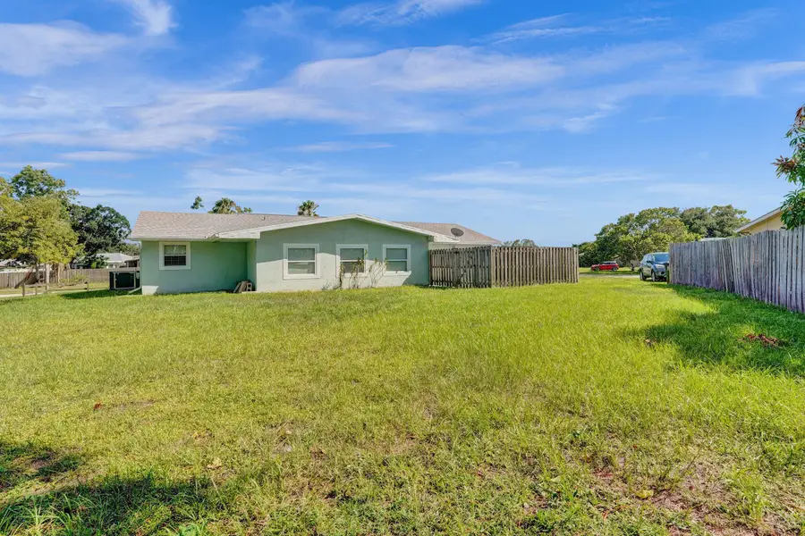 303 NE Solida Circle, Port Saint Lucie, FL 34983 - #2