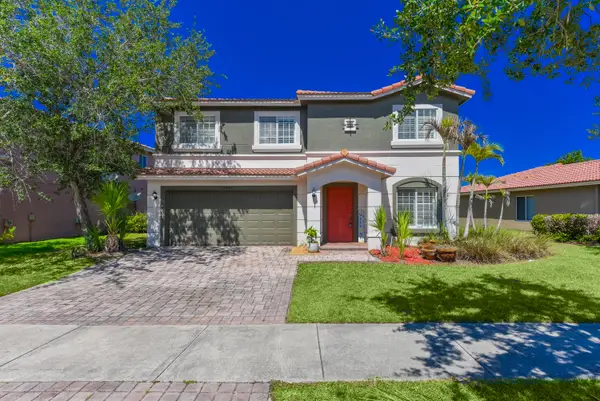 2020 SW Newport Isles Boulevard, Port St Lucie, FL 34953