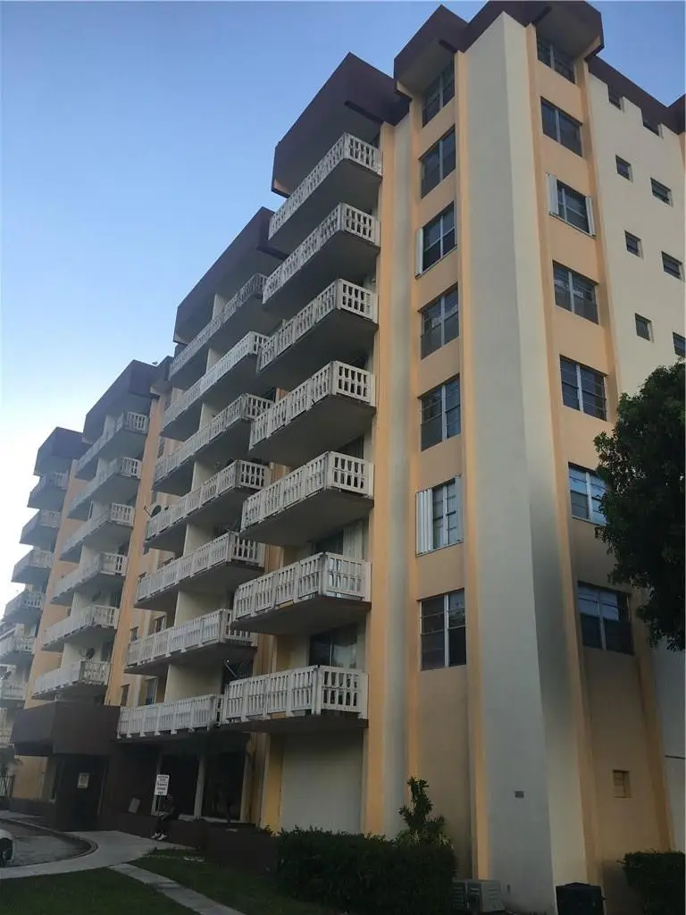 15600 NW 7th Avenue #421, Miami, FL 33169 - #1