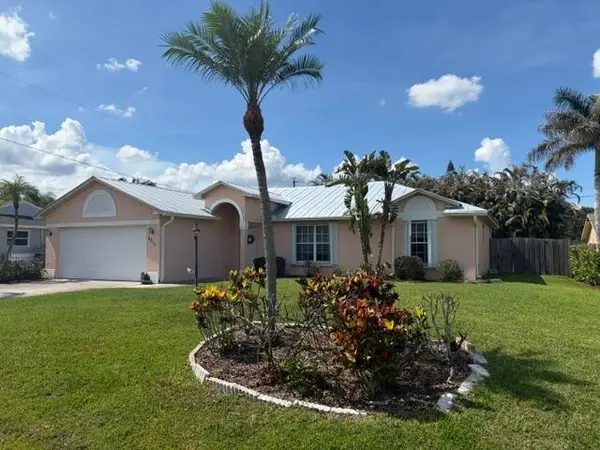 2511 SE Jason Avenue, Port St Lucie, FL 34952