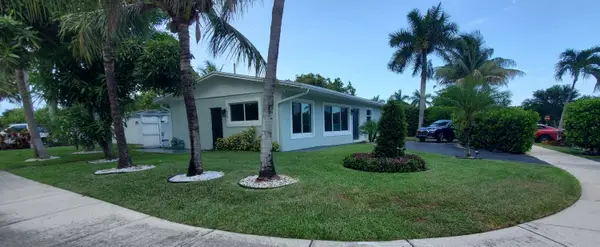 3800 NE 4th Avenue, Deerfield Beach, FL 33064
