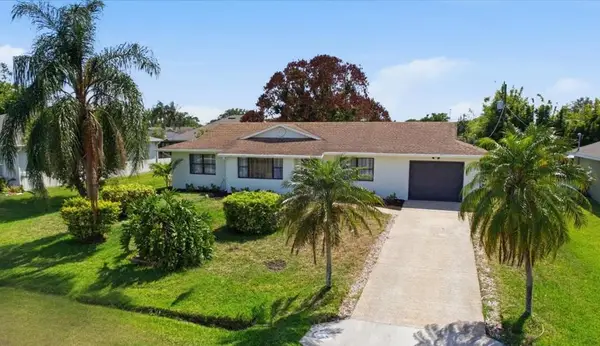 1962 SW Libra Lane, Port St Lucie, FL 34984