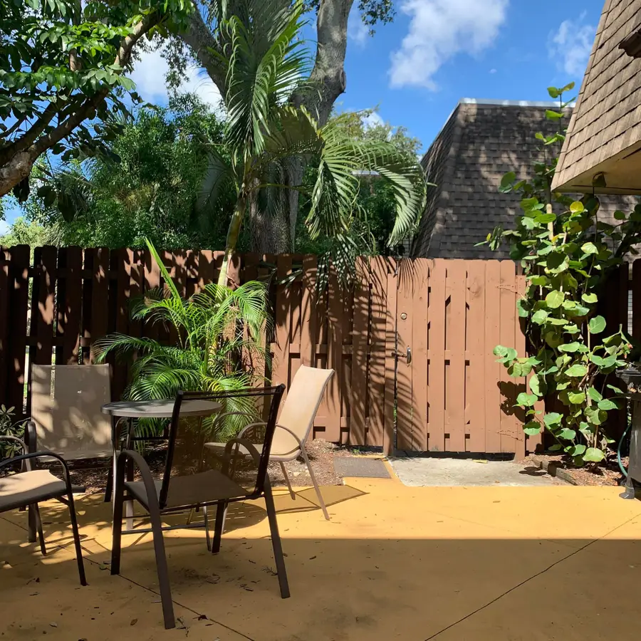 8115 SW 24 Th St #27d, North Lauderdale, FL 33068 - #3