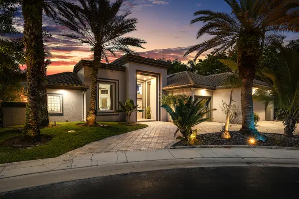 6595 NW 32nd Terrace, Boca Raton, FL 33496