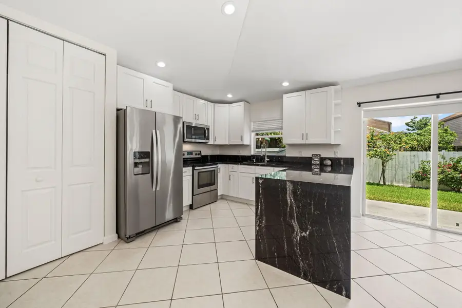 6196 Azalea Circle, West Palm Beach, FL 33415 - #3