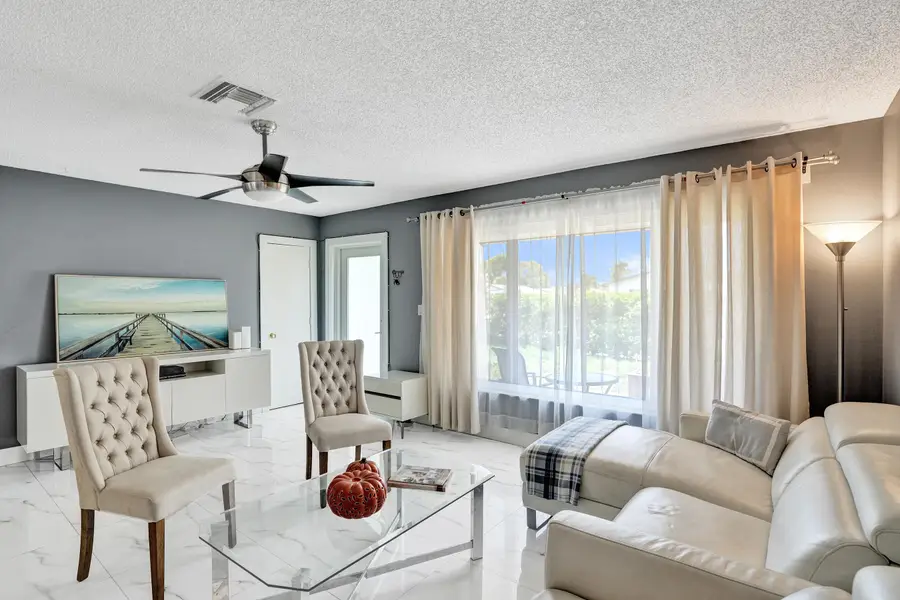 307 SE 14th Place, Deerfield Beach, FL 33441 - #3