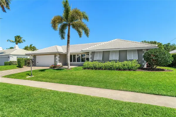 976 SW Mulberry Way, Boca Raton, FL 33486