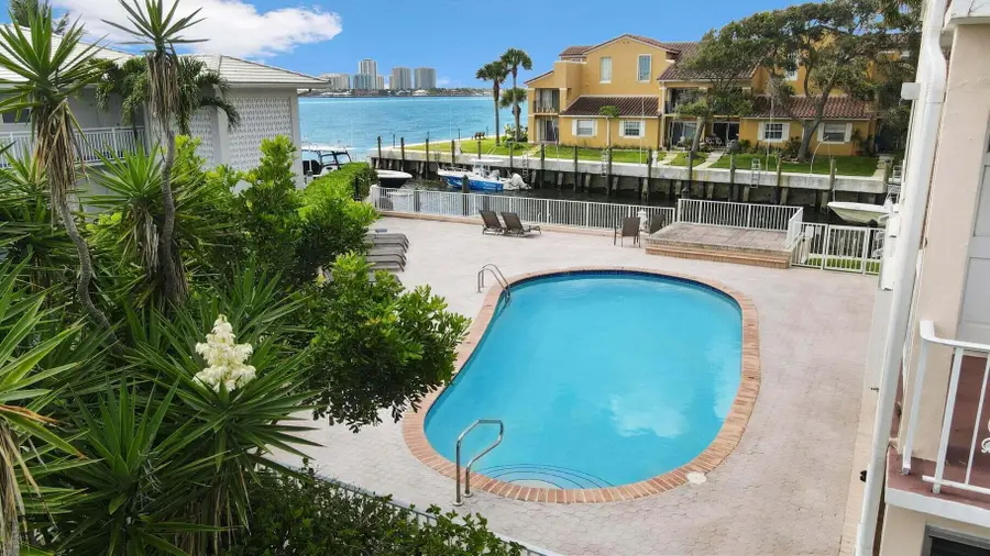 120 Lehane Terrace #109, North Palm Beach, FL 33408 - #2