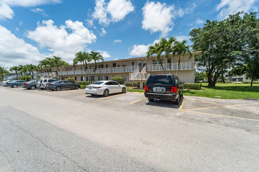 170 Kent J, West Palm Beach, FL 33417 - #3