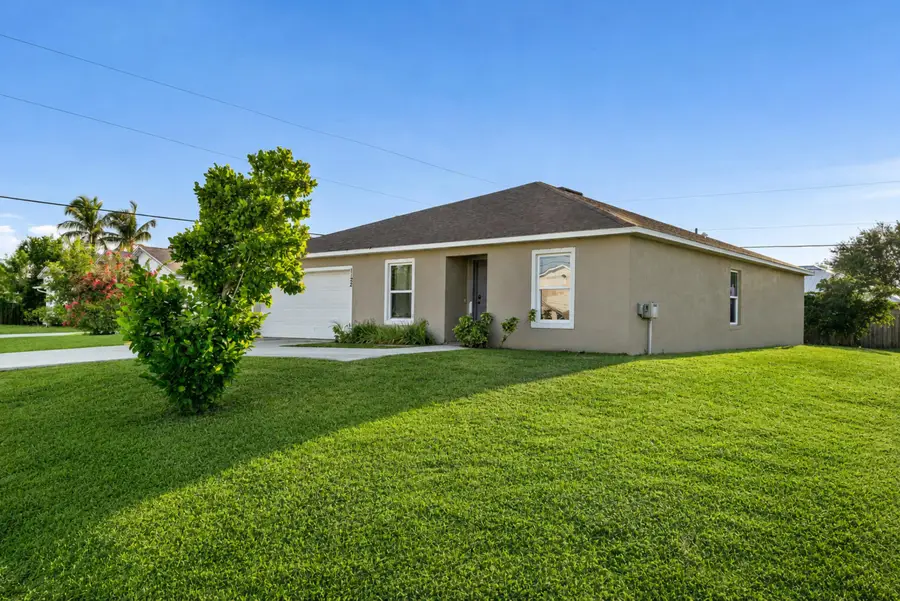 1122 SW Del Rio Boulevard, Port Saint Lucie, FL 34953 - #3