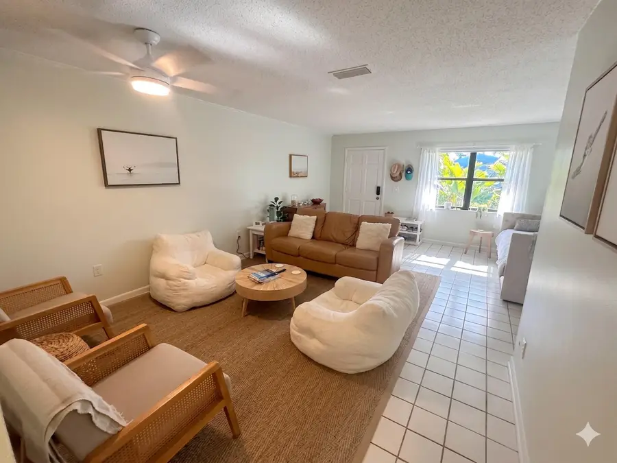 839 Camelia Lane #8, Vero Beach, FL 32963 - #2