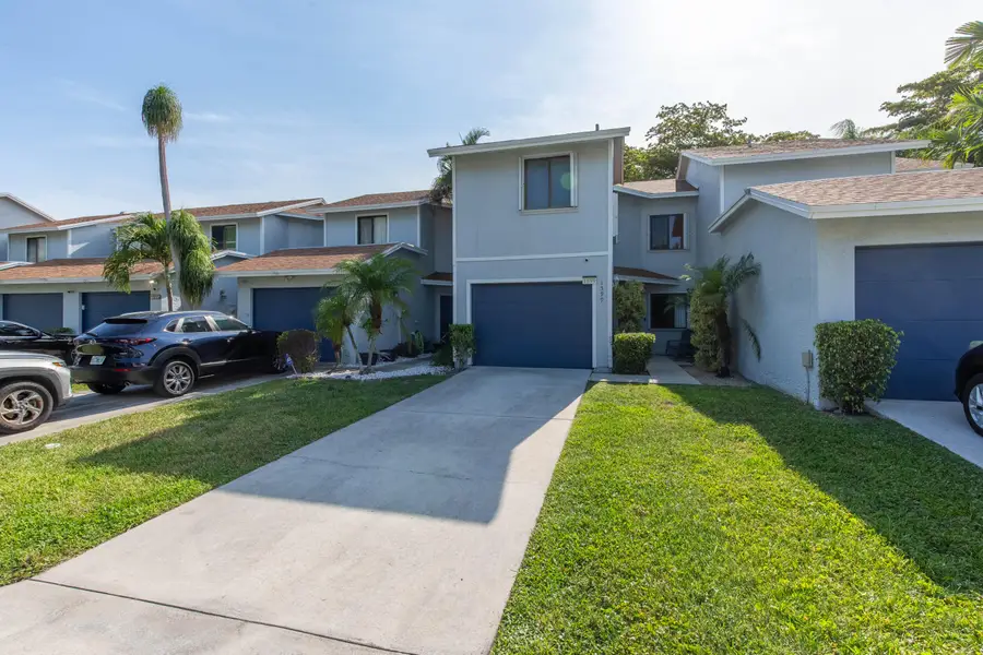 1599 Woodbridge Lakes Circle, West Palm Beach, FL 33406 - #2
