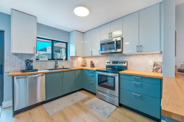 308 City View Drive, Fort Lauderdale, FL 33311