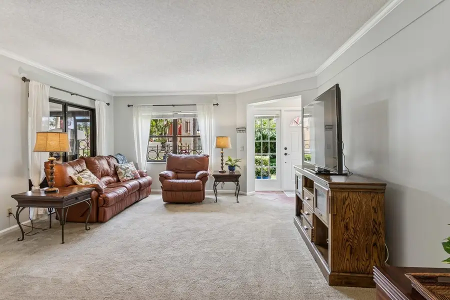 24 Uno Lago Drive, Juno Beach, FL 33408 - #3