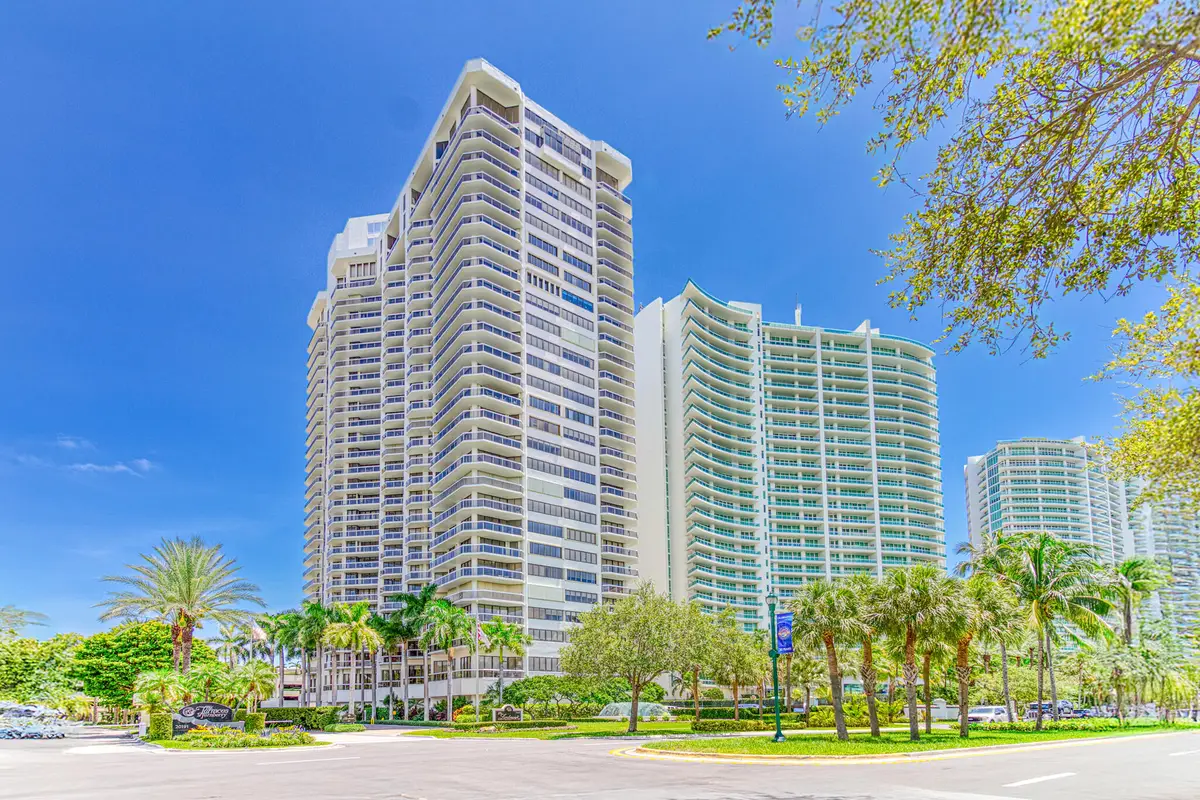20185 E Country Club Drive #2006, Miami, FL 33180 - #1