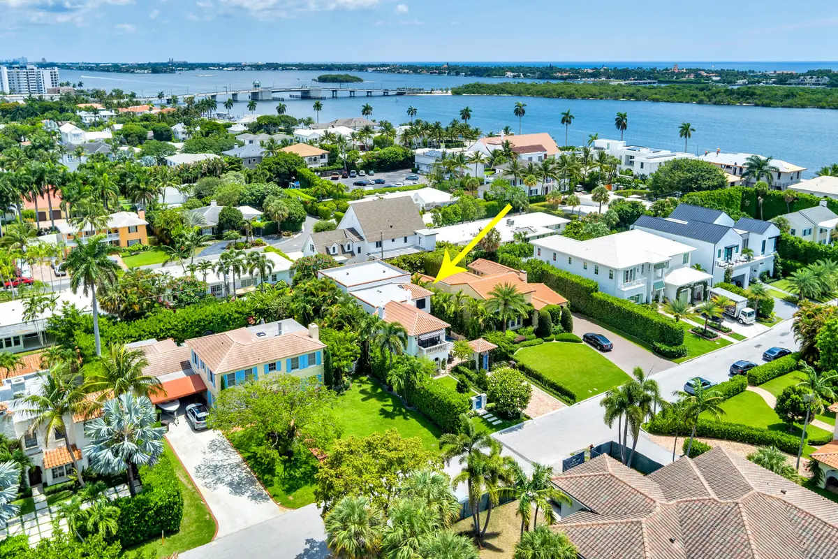 201 Murray Road, West Palm Beach, FL 33405 - #1