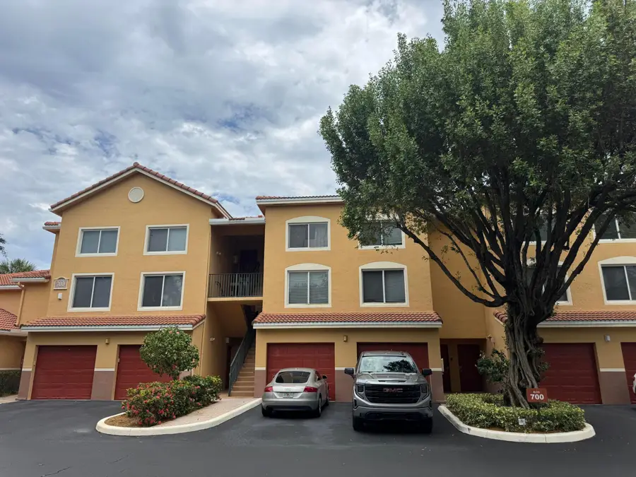 700 Scotia Drive #103, Hypoluxo, FL 33462 - #2