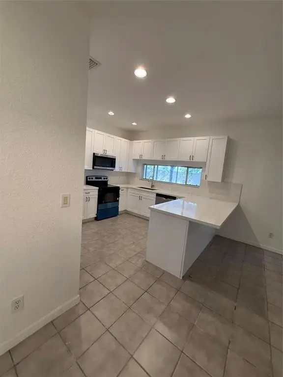 2927 Bogota Avenue, Hollywood, FL 33026 - #3