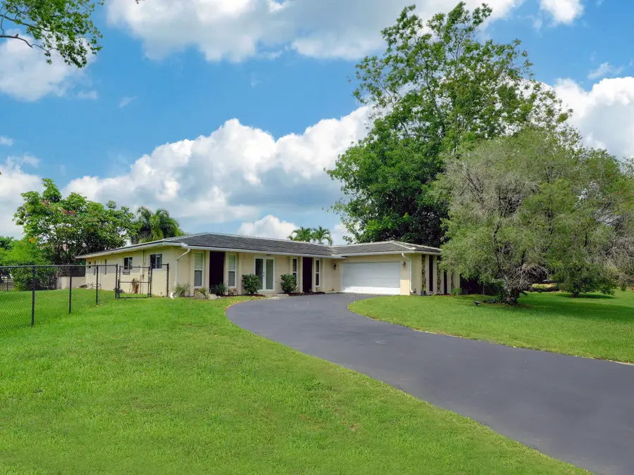11901 NW 25th Street, Plantation, FL 33323 - #2