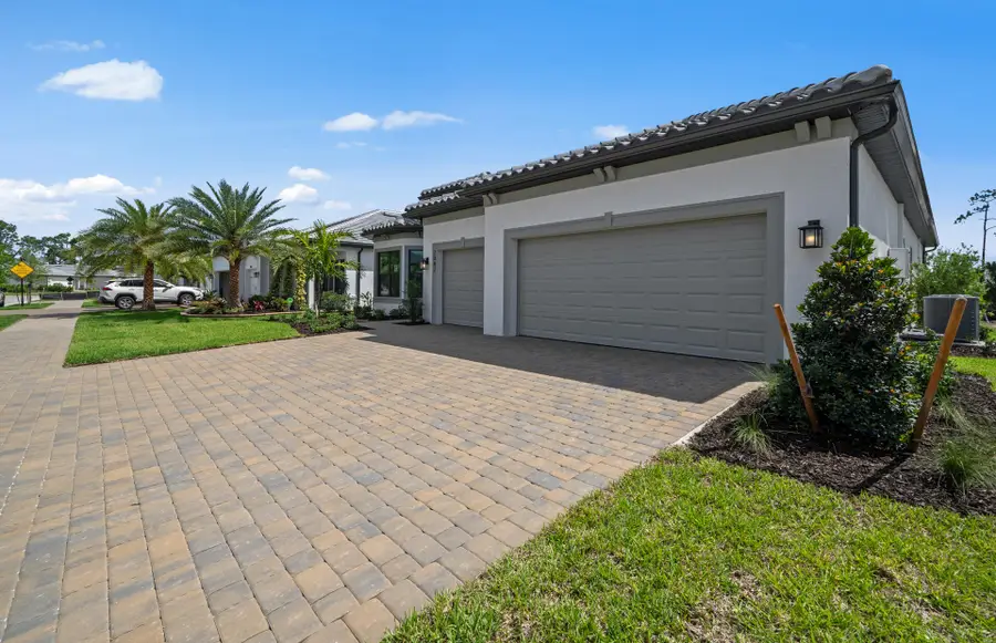 2082 Don Benito Way, Naples, FL 34120 - #3