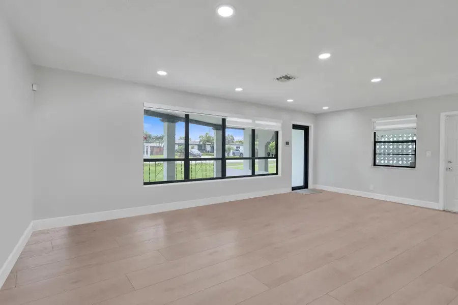 1054 Wyoming Avenue, Fort Lauderdale, FL 33312 - #3