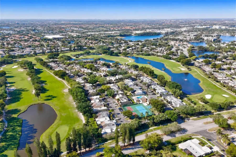 1391 E Golfview Drive #1391, Pembroke Pines, FL 33026 - #2