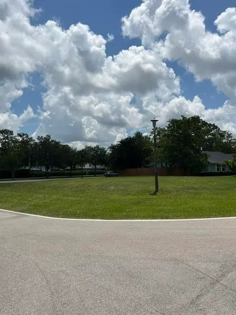 1094 Primrose Lane, Wellington, FL 33414 - #2