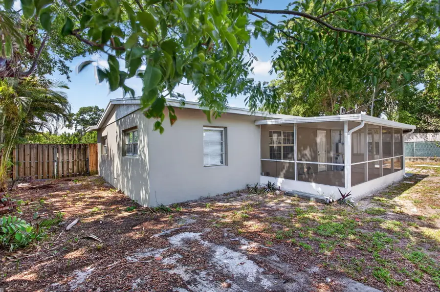 317 SW 19th Street, Fort Lauderdale, FL 33315 - #3
