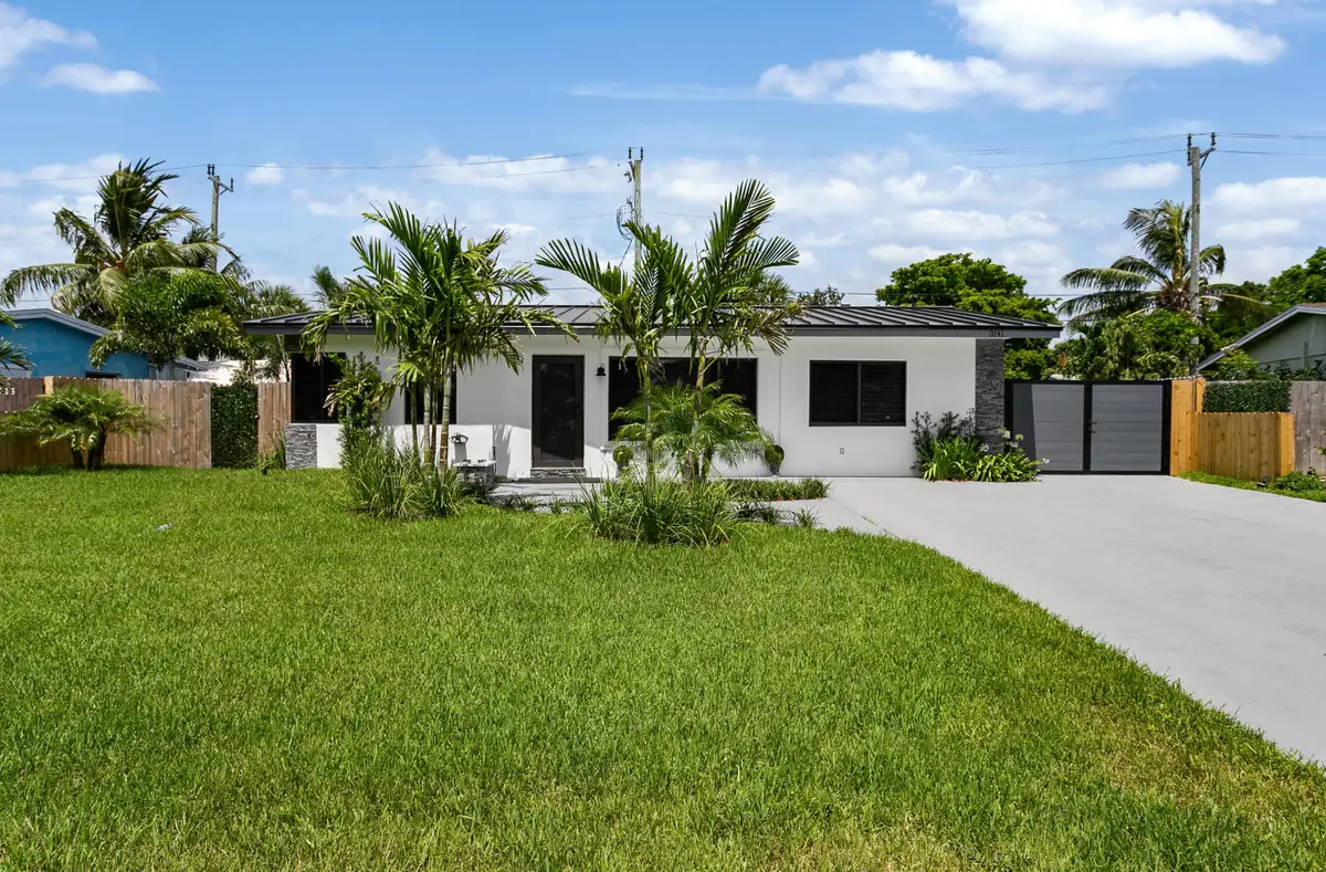 3141 NE 14th Avenue, Pompano Beach, FL 33064 - #1